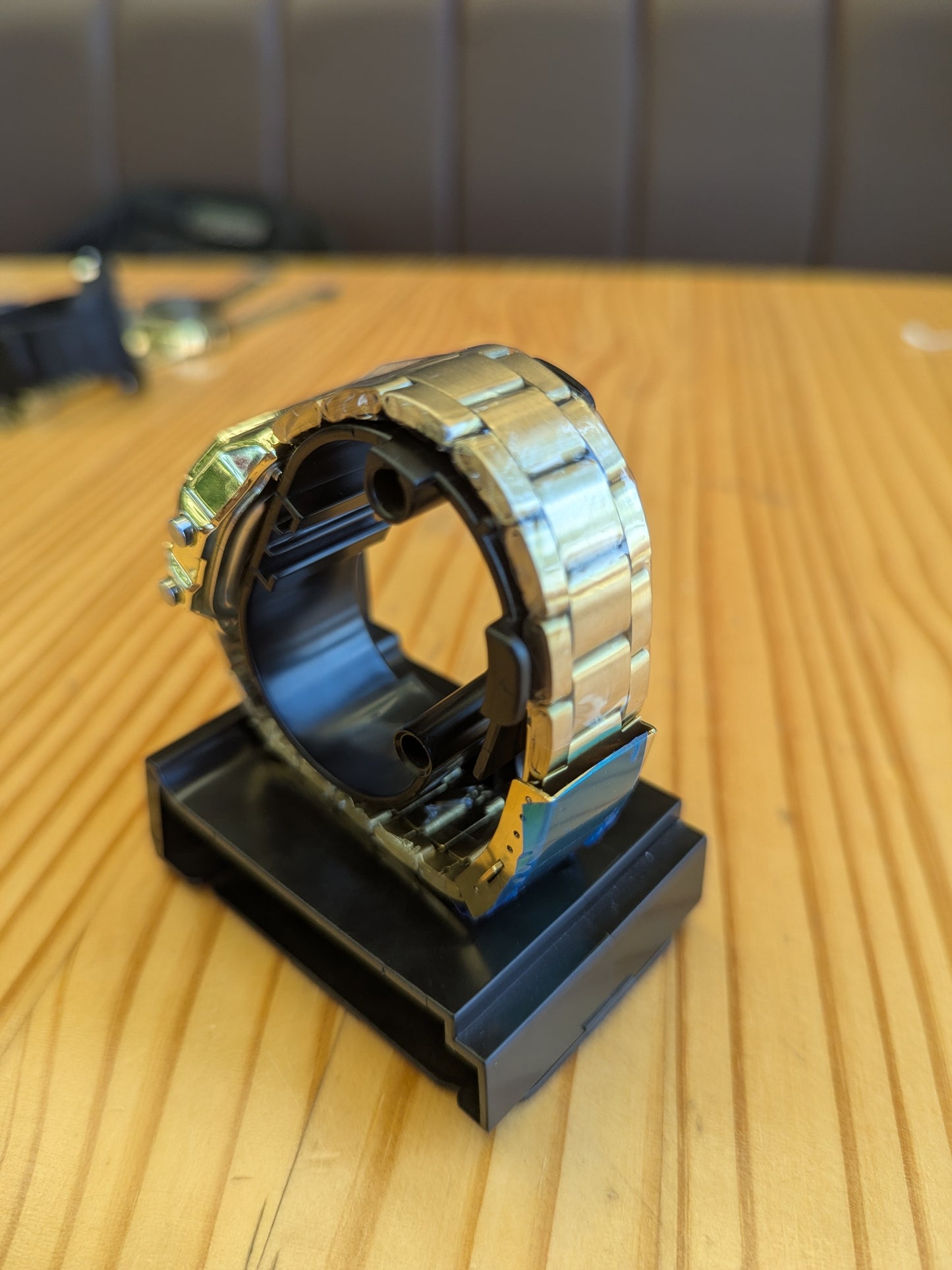 Casio Clasico Gold World Time